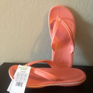 Crocs unisex size m8/w10 melon white flip flops